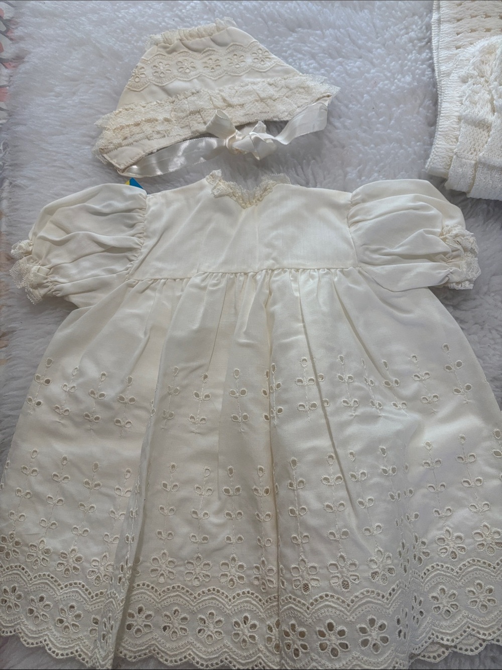 Baby Girl Ivory Lace Eyelet Dress & Bonnet Set | Northbury Textiles | NWT - Picture 6 of 13